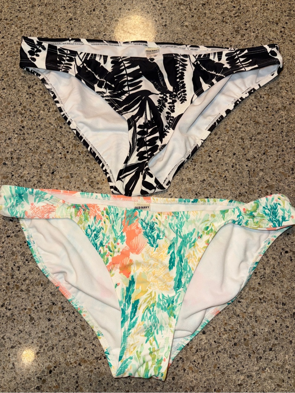 Old Navy Bikini Bottoms Duo (2pack) - Black/White Leaf & Aqua Coral Print